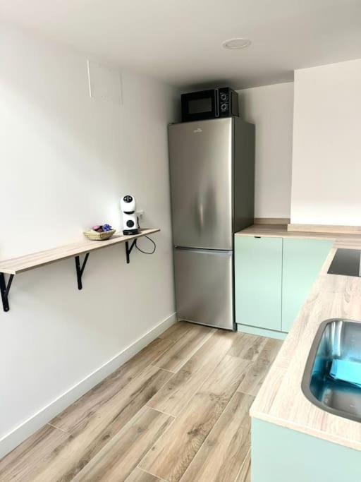 Gran Apartamento A Pie De Calle Валенсия Экстерьер фото