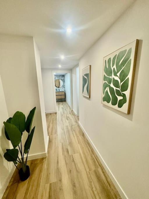 Gran Apartamento A Pie De Calle Валенсия Экстерьер фото